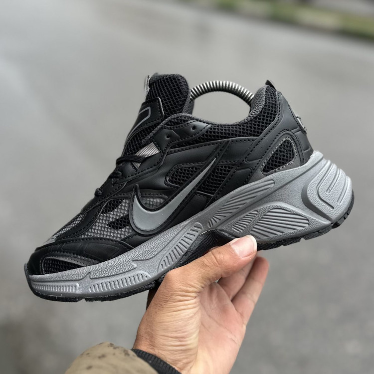 Nike v5k زنانه مشکی زیره طوسی