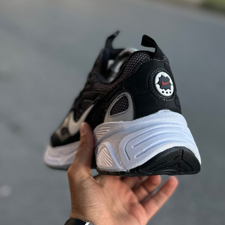 Nike v5k مشکی زیره سفیدمردانه