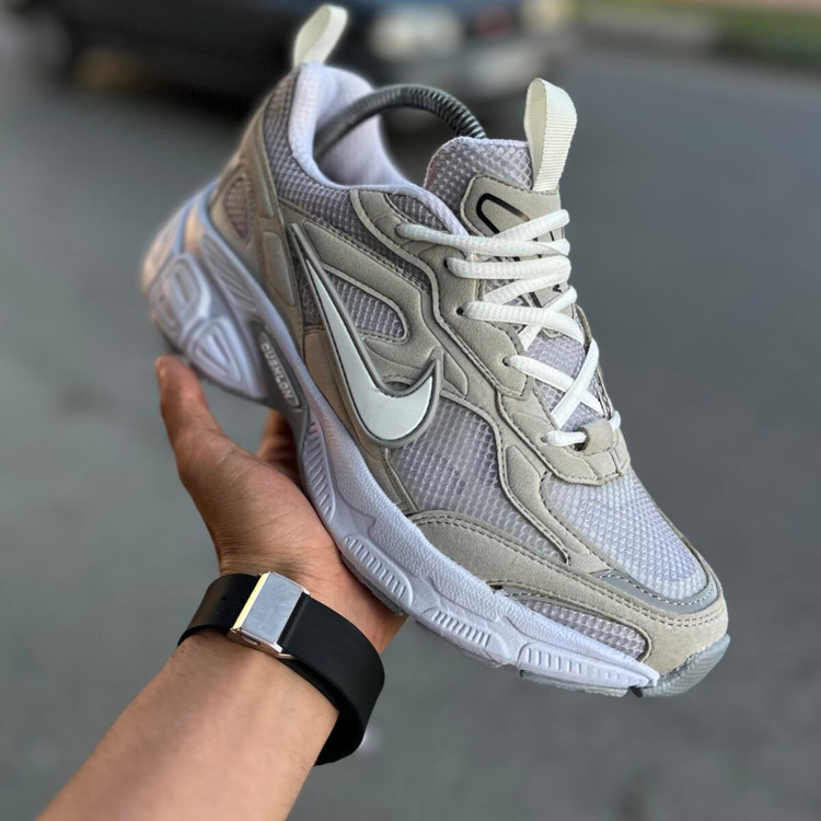 Nike v5k نخودی